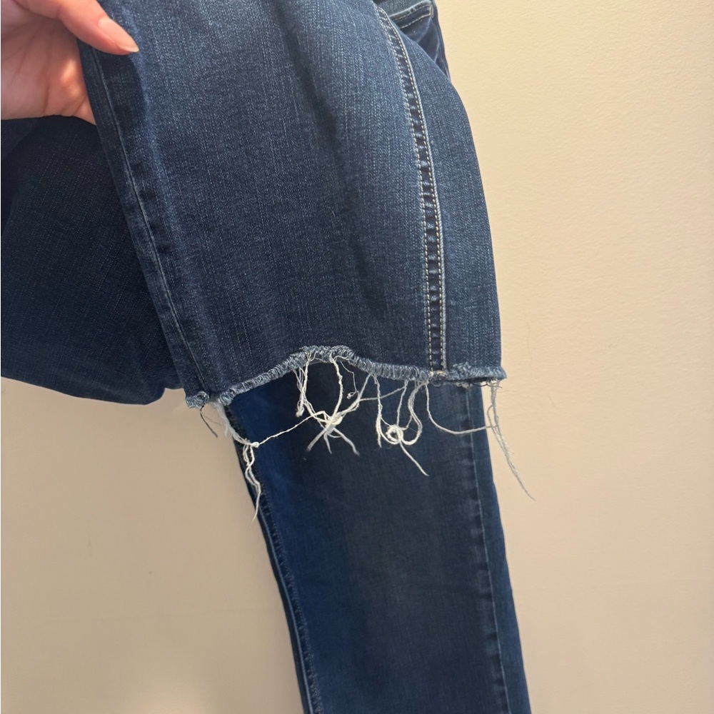 Kut from the Kloth Kelsey Fab Ab Ankle Flare Denim Jeans - Picture 3 of 6
